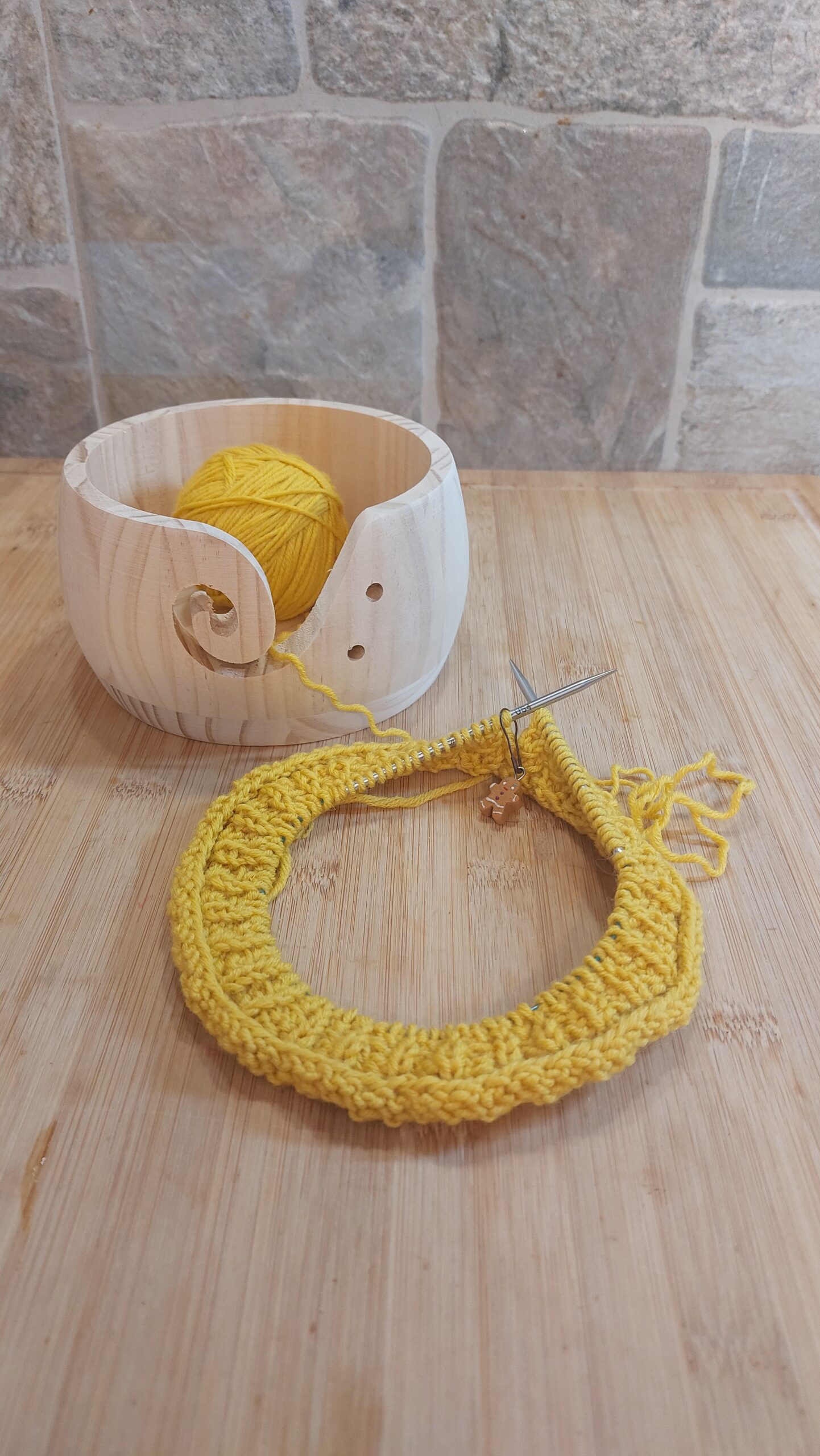 Ciotola porta gomitolo in legno